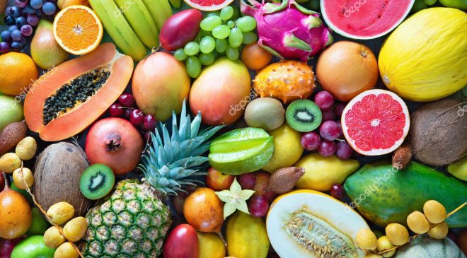 Fruits are fiber-rich and can help you beat bloating in pregnancy
